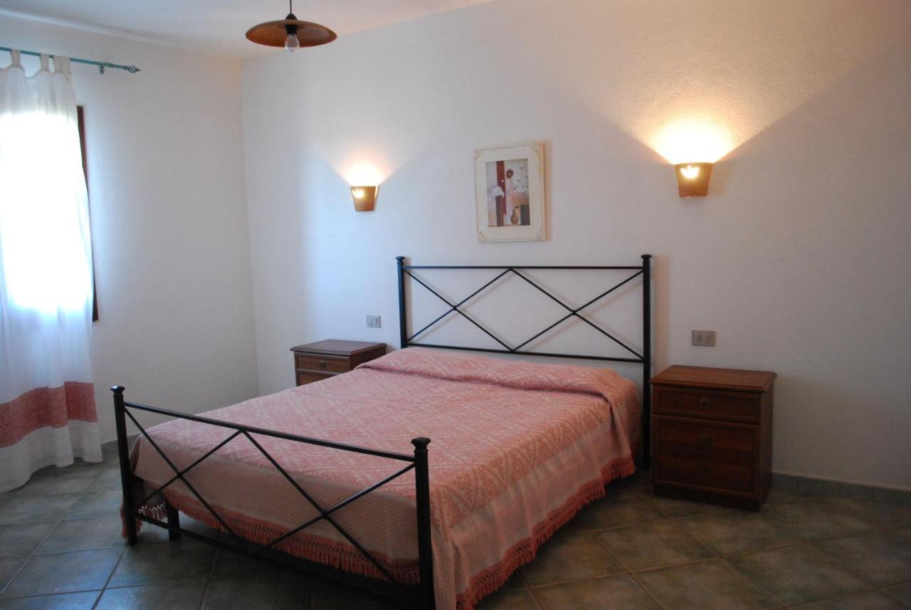Residence Oasi E Oasi Blu Сан Теодоро Екстериор снимка