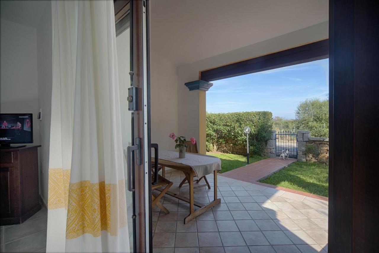 Residence Oasi E Oasi Blu Сан Теодоро Екстериор снимка
