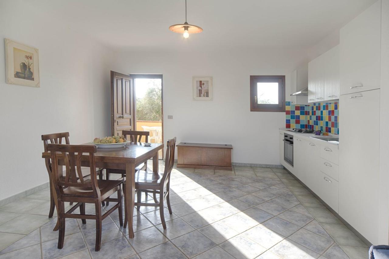 Residence Oasi E Oasi Blu Сан Теодоро Екстериор снимка