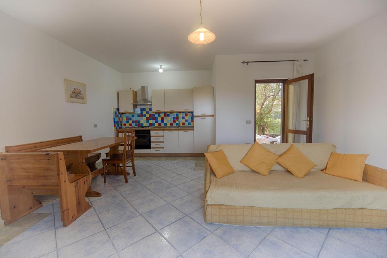 Residence Oasi E Oasi Blu Сан Теодоро Екстериор снимка