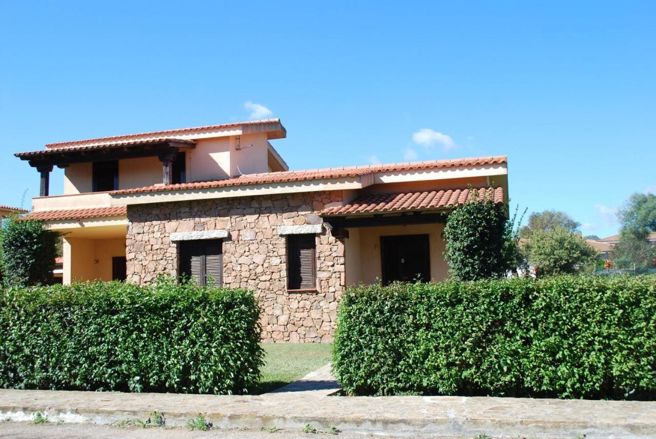 Residence Oasi E Oasi Blu Сан Теодоро Екстериор снимка