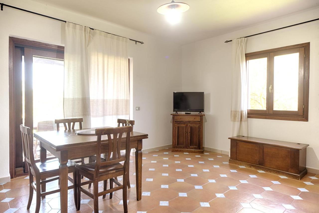 Residence Oasi E Oasi Blu Сан Теодоро Екстериор снимка